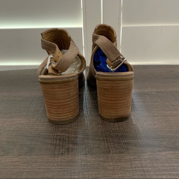 Franco Sarto Harlet 2 perforated leather sandal size 7.5 - Picture 6 of 14